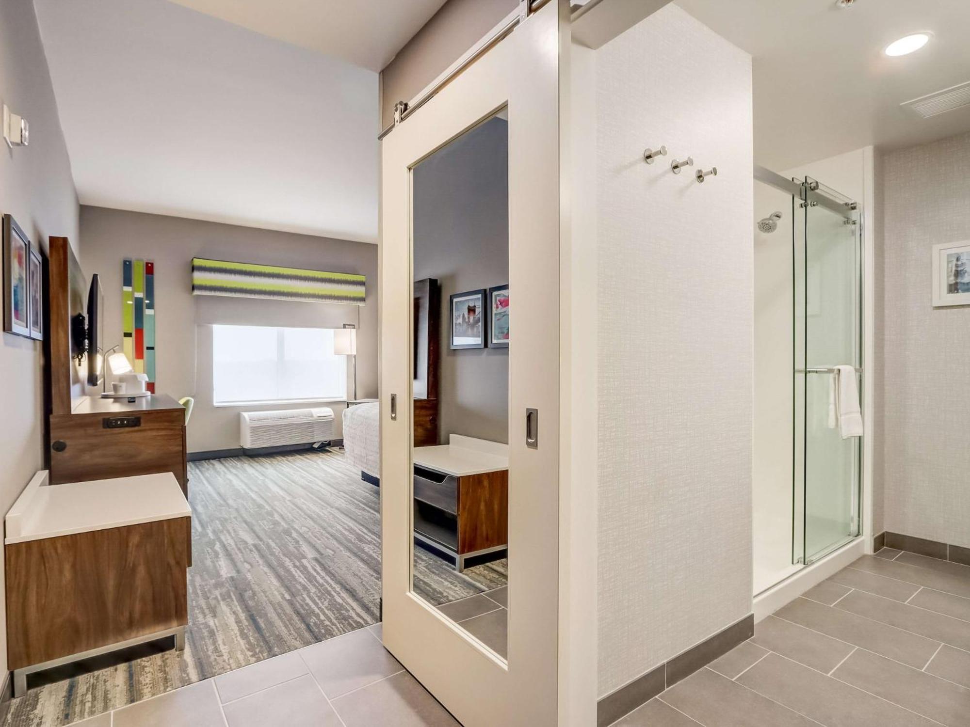 Hotel Hampton & Midtown Rookwood 3*