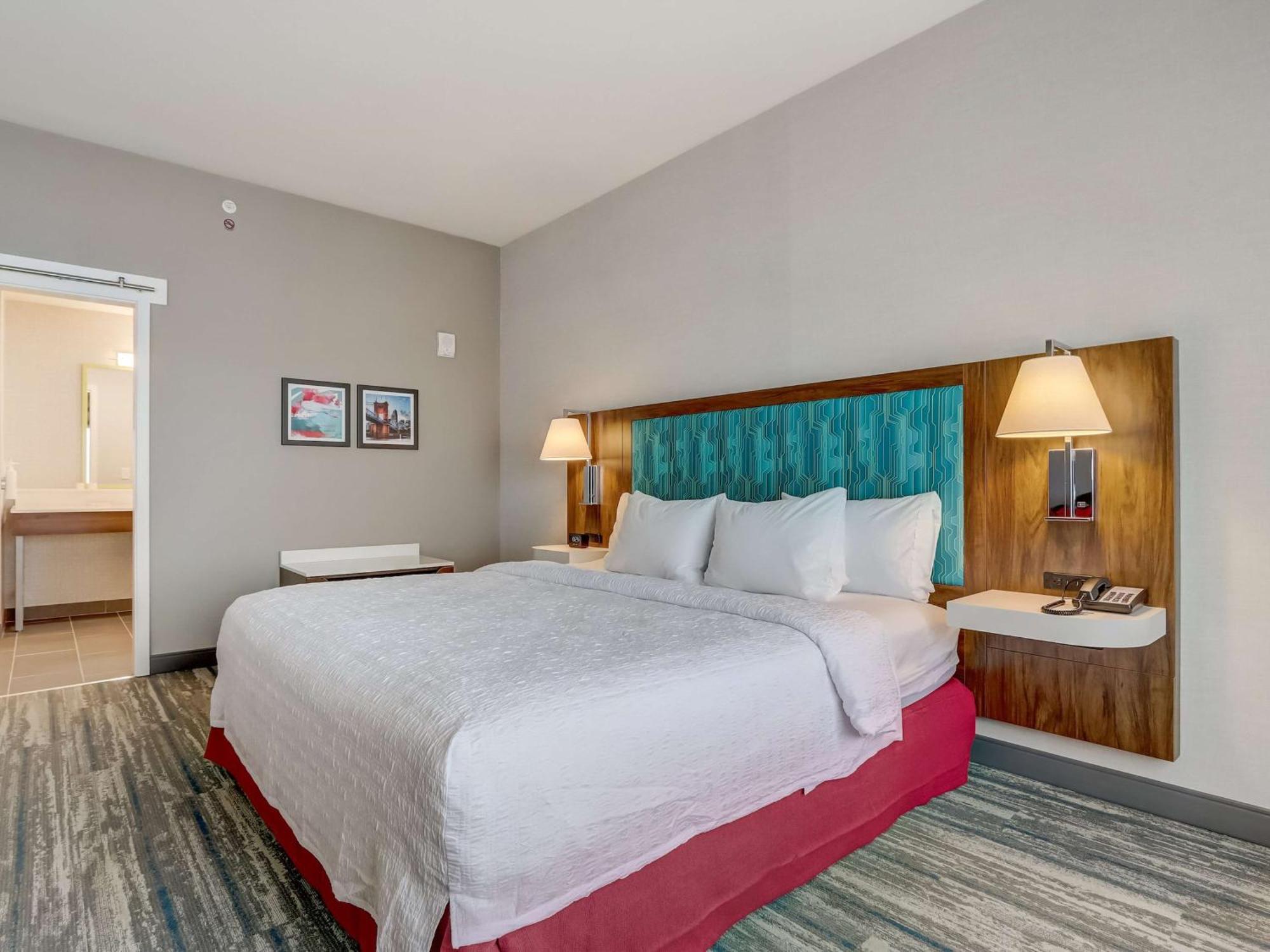 Hotel Hampton & Midtown Rookwood Cincinnati
