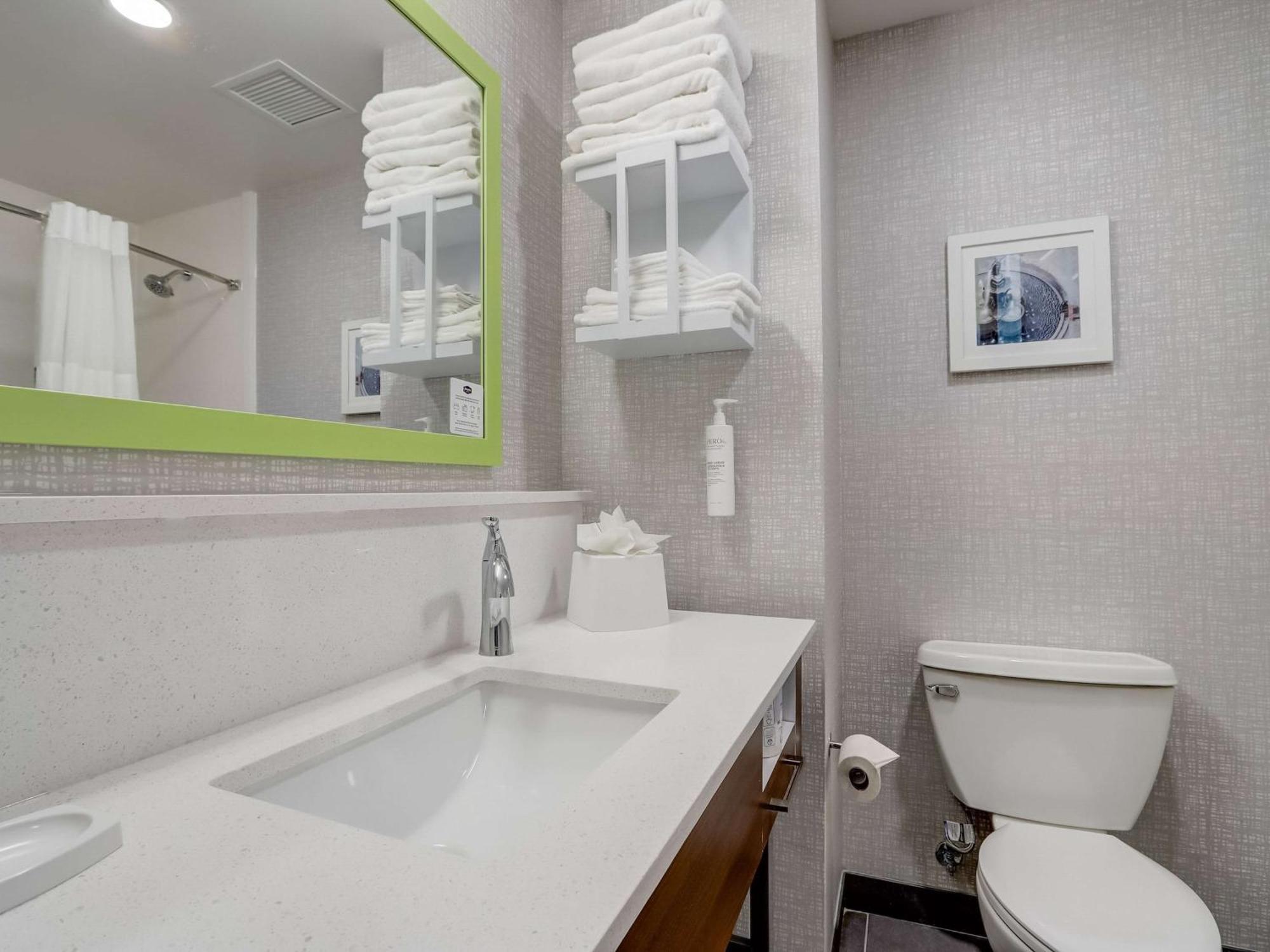 Hampton & Midtown Rookwood 3*