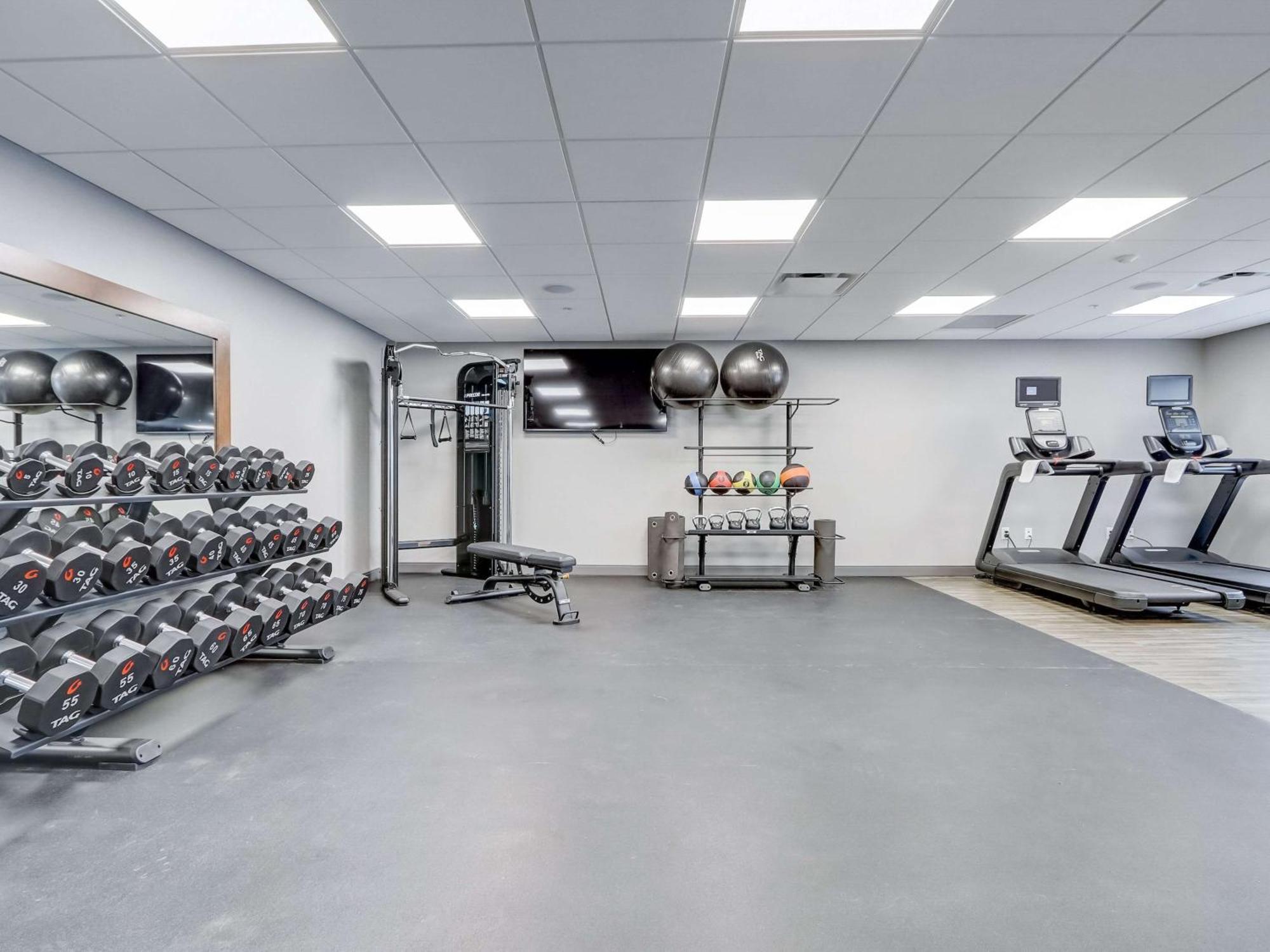 Hampton & Midtown Rookwood Hotel 3*